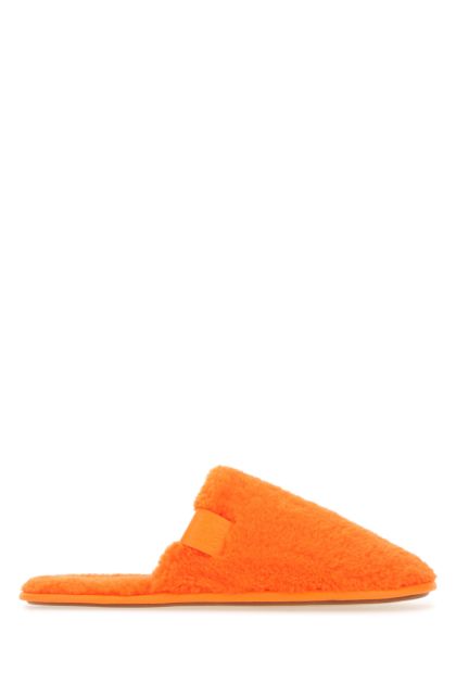 Fluo orange pile slippers