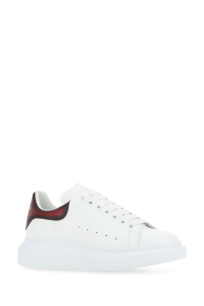 White leather sneakers with two-tone leather heel