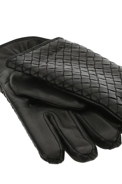 Black leather gloves 