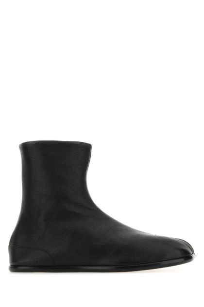 Black leather Tabi ankle boots 