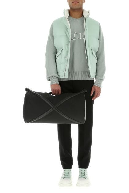 Black nylon Harness travel bag