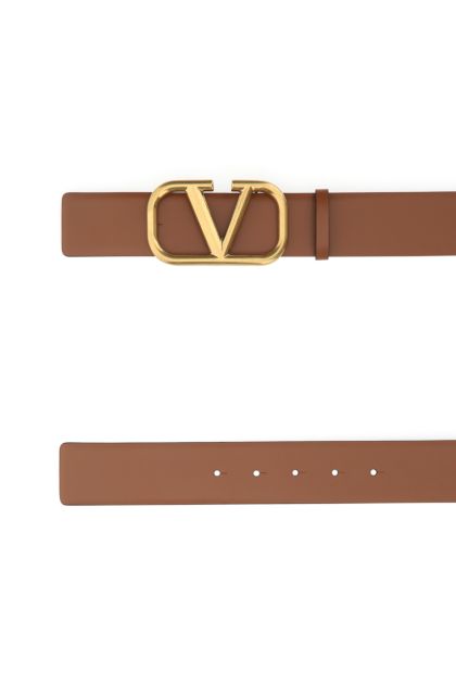 Brown leather VLogo belt
