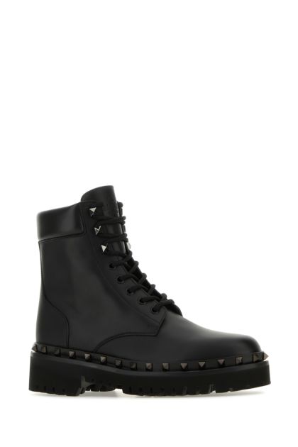 Black leather Rockstud ankle boots 