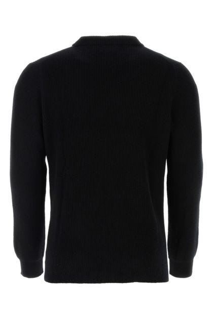 Black cashmere sweater 