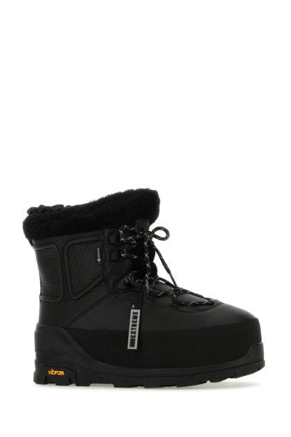 Black leather Shasta ankle boots